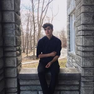 Meet your Posher, Cameron